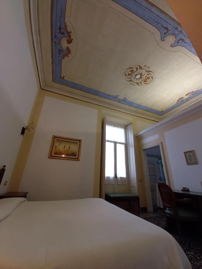Villa Viola Тортона Экстерьер фото